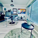 Apartment Vincenzo Appart, Confortable A Nendaz, Acces Direct Au Telecabine De Tracouet Et Parking Souterrain Inclus Nendaz